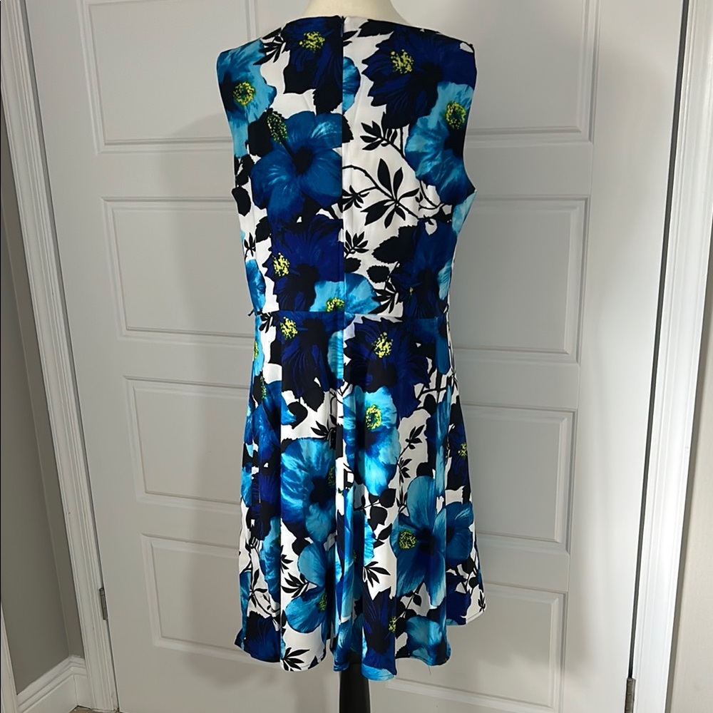 AB Studio Women’s Blue Floral Sleeveless Midi Dress - Picture 4 of 9